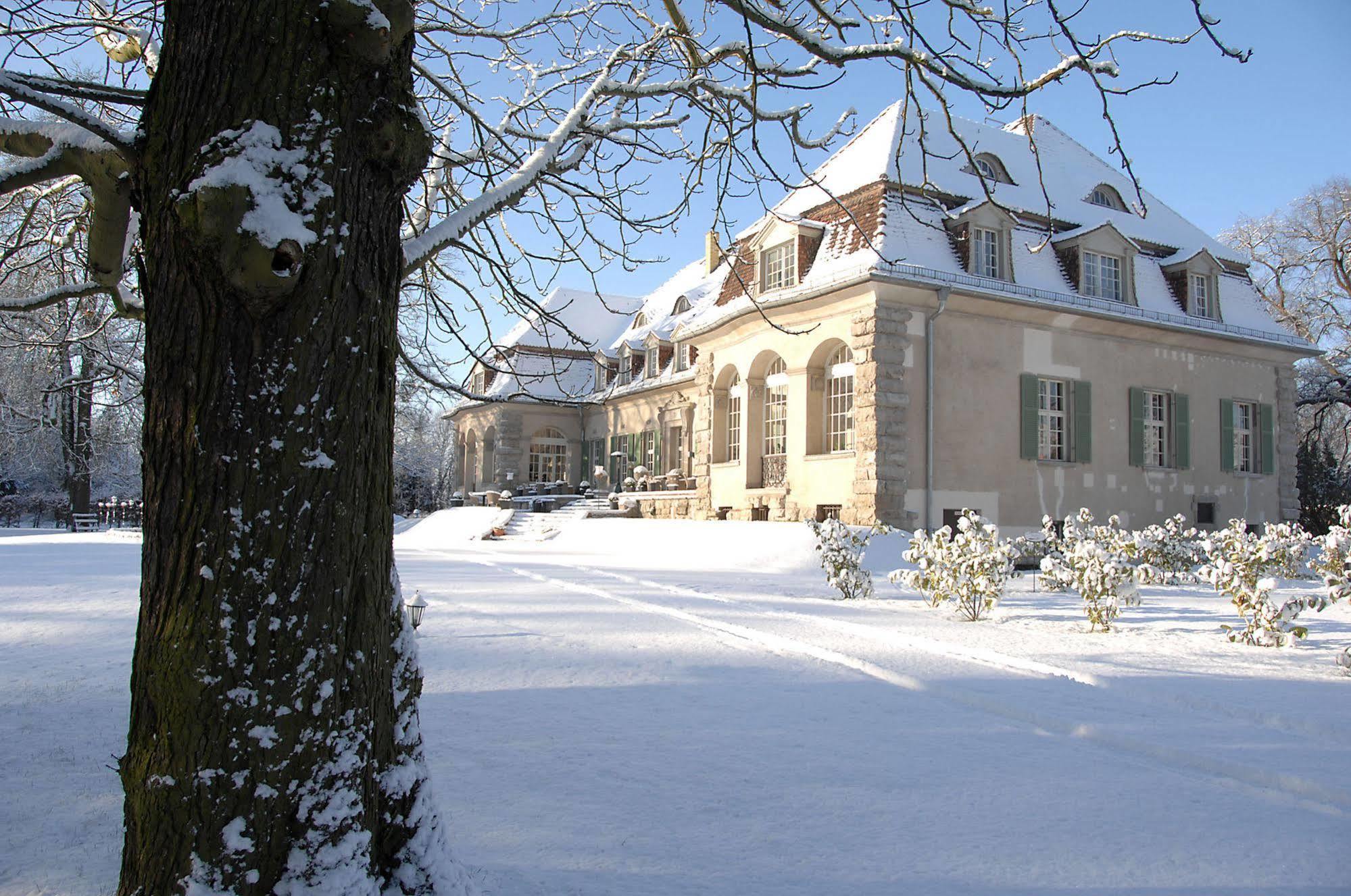 Schloss Kartzow Potsdam Esterno foto
